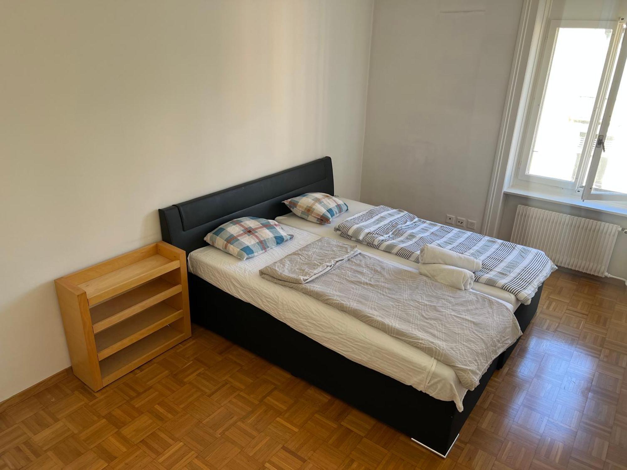 3 Flat Next To Hb Konrad - Self Checkin *